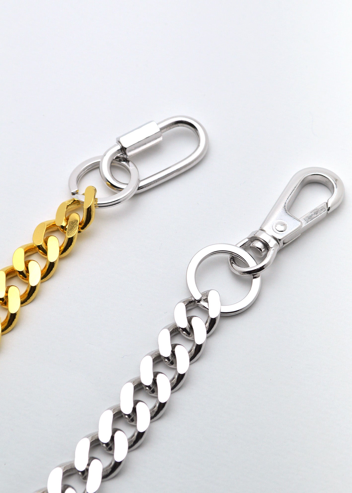 Signature Double Karabina Long Keychain
