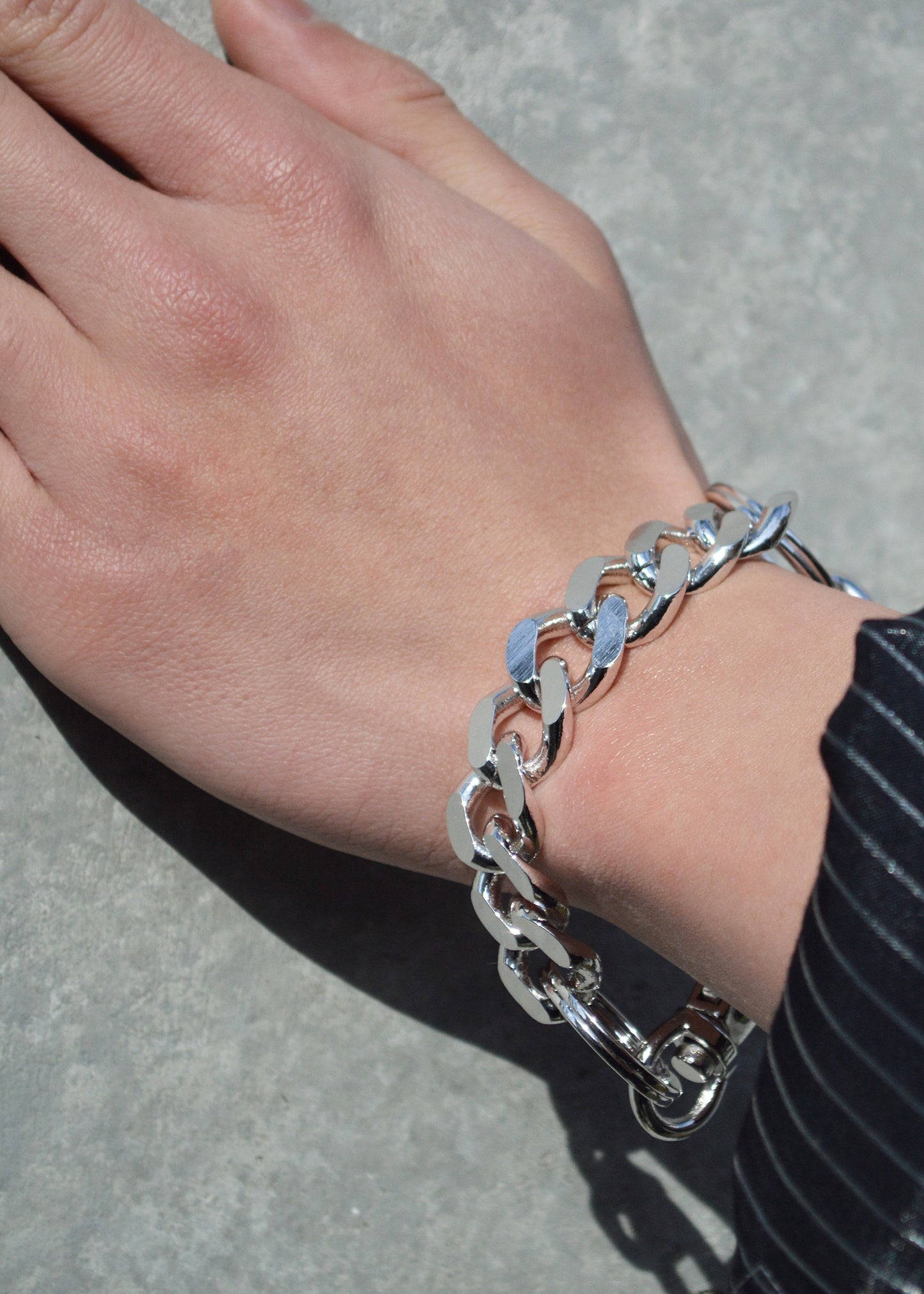 Signature Double Karabina Keychain