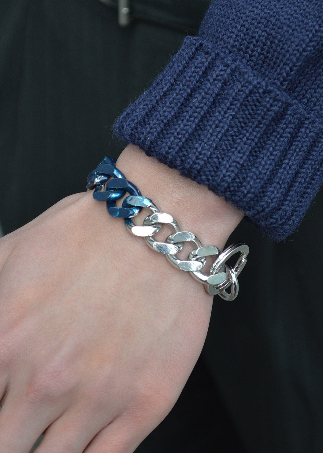 Signature Double Karabina Keychain Penki Blue