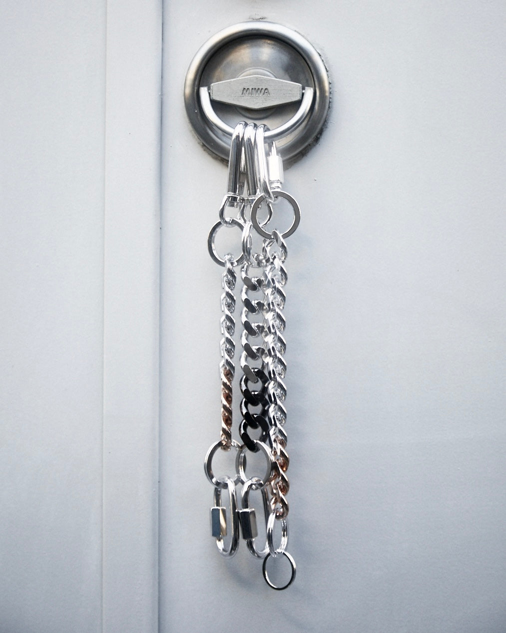 Signature Double Karabina Keychain