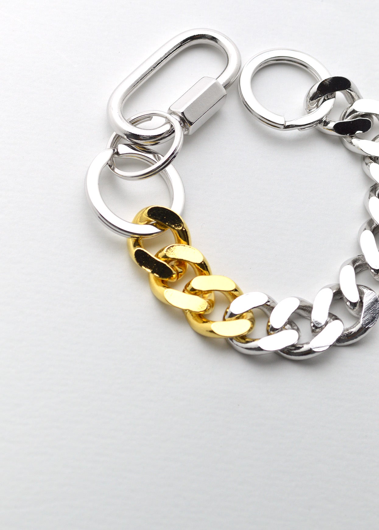 Signature Single Karabina Keychain Combination Gold